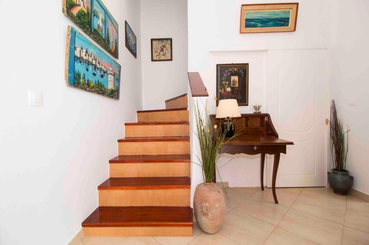 Laconian Collection Mavrovouni Beach House Gythio Exterior photo